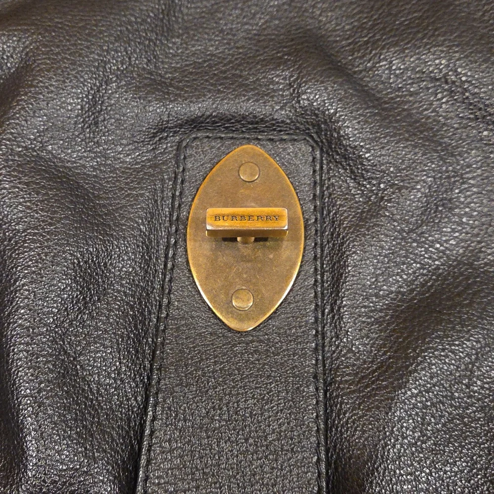 Burberry Black Leather Shoulder Bag with Gold Hardware - Picture 5 of 10